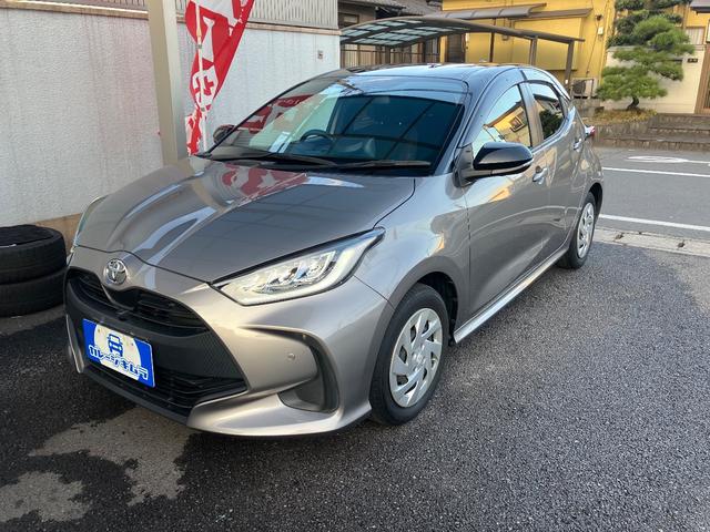 ヤリス Ｇ　ワンオーナー　禁煙車　車検整備渡し　全方位カメラ　前後ソナー　ディスプレイオーディオ　Ｂｌｕｅｔｏｏｔｈ　テレビ　ＥＴＣ　ＬＥＤライト　車線逸脱防止装置　両席シートヒーター　スペアキー（6枚目）