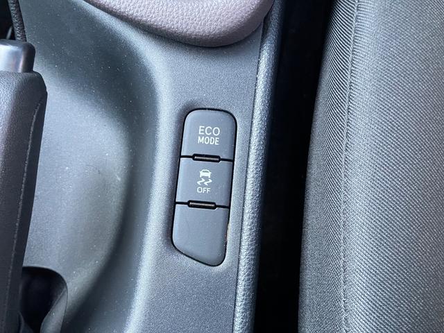 ヤリス Ｇ　ワンオーナー　禁煙車　車検整備渡し　全方位カメラ　前後ソナー　ディスプレイオーディオ　Ｂｌｕｅｔｏｏｔｈ　テレビ　ＥＴＣ　ＬＥＤライト　車線逸脱防止装置　両席シートヒーター　スペアキー（32枚目）