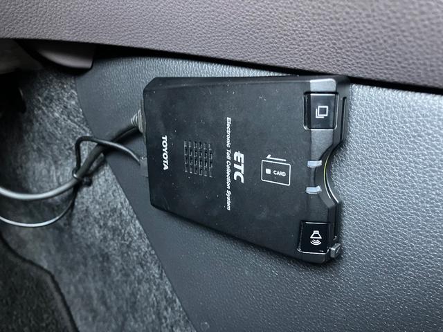 ヤリス Ｇ　ワンオーナー　禁煙車　車検整備渡し　全方位カメラ　前後ソナー　ディスプレイオーディオ　Ｂｌｕｅｔｏｏｔｈ　テレビ　ＥＴＣ　ＬＥＤライト　車線逸脱防止装置　両席シートヒーター　スペアキー（36枚目）