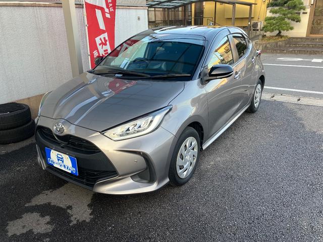 ヤリス Ｇ　ワンオーナー　禁煙車　車検整備渡し　全方位カメラ　前後ソナー　ディスプレイオーディオ　Ｂｌｕｅｔｏｏｔｈ　テレビ　ＥＴＣ　ＬＥＤライト　車線逸脱防止装置　両席シートヒーター　スペアキー（53枚目）