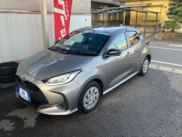 ヤリス Ｇ　ワンオーナー　禁煙車　車検整備渡し　全方位カメラ　前後ソナー　ディスプレイオーディオ　Ｂｌｕｅｔｏｏｔｈ　テレビ　ＥＴＣ　ＬＥＤライト　車線逸脱防止装置　両席シートヒーター　スペアキー（55枚目）