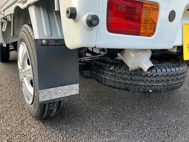 ハイゼットトラック ジャンボ　２ＷＤ　ＬＥＤライト　ナビ　テレビ　Ｂｌｕｅｔｏｏｔｈ　ＥＴＣ　合皮シートカバー　タイヤ新品　スパレスター　作業灯　荷台ゴムマット　パワステ　パワーウィンド　スペアキー　車検受済み（27枚目）