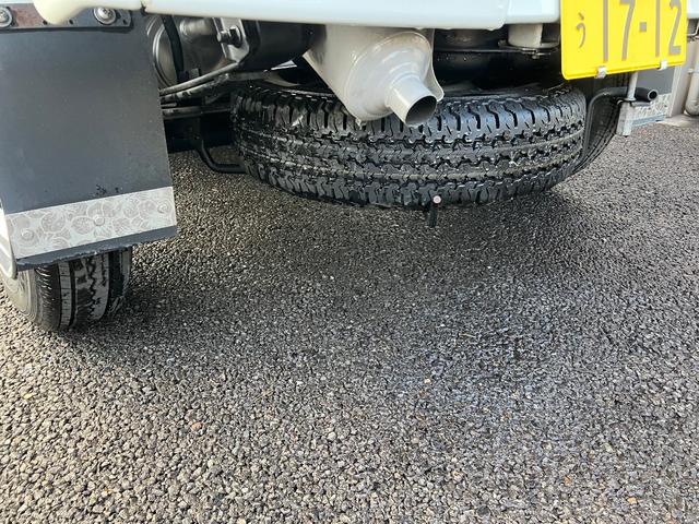 ハイゼットトラック ジャンボ　２ＷＤ　ＬＥＤライト　ナビ　テレビ　Ｂｌｕｅｔｏｏｔｈ　ＥＴＣ　合皮シートカバー　タイヤ新品　スパレスター　作業灯　荷台ゴムマット　パワステ　パワーウィンド　スペアキー　車検受済み（51枚目）