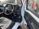 ジャンボ　２ＷＤ　ＬＥＤライト　ナビ　テレビ　Ｂｌｕｅｔｏｏｔｈ　ＥＴＣ　合皮シートカバー　タイヤ新品　スパレスター　作業灯　荷台ゴムマット　パワステ　パワーウィンド　スペアキー　車検受済み（32枚目）