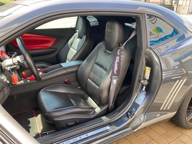 シボレーカマロ ＳＳ　ＲＳ　ディーラー車　社外ホイール　マフラー　ＥＴＣ　バックカメラ　サンルーフ（12枚目）
