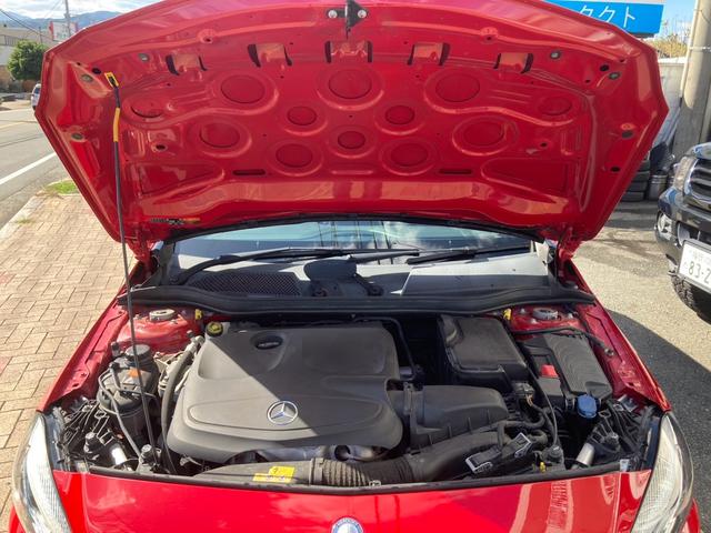 Ａクラス Ａ１８０　スポーツ　セーフティパッケージ　ハーフレザー　バックモニター　ＥＴＣ　ディーラー車　右ハンドル（19枚目）