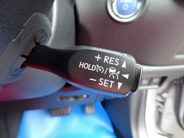 Ｃ－ＨＲ Ｇ　モデリスタエアロ　９型ＳＤナビ　地デジ　Ｂカメラ　Ｂｌｕｅｔｏｏｔｈ　衝突被害軽減　車線逸脱防止　レーダークルーズ　ＢＳＭ　シートヒーター　スマートキー　ＬＥＤライト　１８アルミ　全国対応２年保証（20枚目）