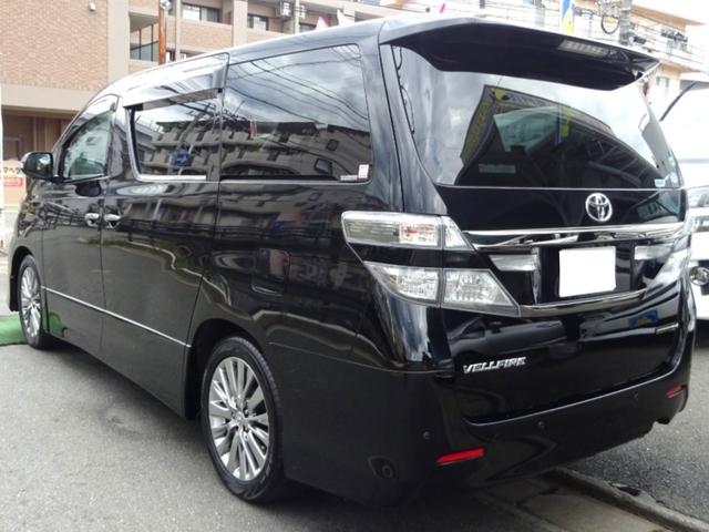 ヴェルファイア ２．４Ｚ　ゴールデンアイズＩＩ　８型ＨＤＤナビ　地デジ　Ｂカメラ　１１型後席モニター　Ｂｌｕｅｔｏｏｔｈ　ハーフレザーシート　７人乗りオットマン　クルコン　クリアランスソナー　パワーバックドア　両側自動ドア　全国対応２年保証（5枚目）