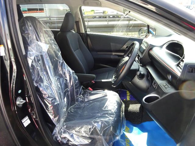シエンタ ハイブリッドＧ　ＳＤナビ　地デジ　Ｂカメラ　Ｂｌｕｅｔｏｏｔｈ　衝突被害軽減　車線逸脱防止　スマートキー　プッシュスタート　ＬＥＤライト＆フォグ　７人乗り　純正１５アルミ　ＥＴＣ　両側自動ドア　全国対応２年保証（7枚目）