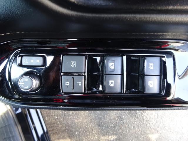 エスクァイア ハイブリッドＧｉ　９型ＳＤナビ　地デジ　Ｂカメ　Ｂｌｕｅｔｏｏｔｈ　衝突被害軽減　車線逸脱防止　クルコン　革シートヒーター　Ｄレコ　前後ＵＳＢポート　ＬＥＤライト　スマートキー　社外ＡＷ　両側自動ドア　全国対応２年保証（32枚目）