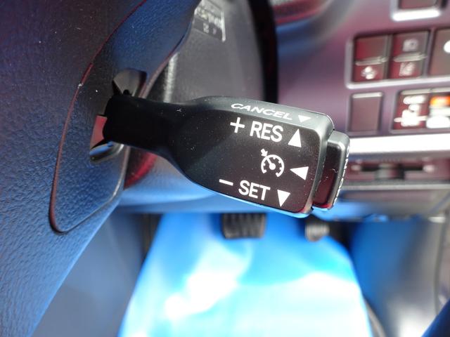 ヴォクシー ハイブリッドＶ　９型ＳＤナビ　地デジ　Ｂカメラ　Ｂｌｕｅｔｏｏｔｈ　衝突被害軽減　車線逸脱防止　クルーズコントロール　シートヒーター　７人乗り　ＬＥＤライト　スマートキー　アルミ　両側自動ドア　全国対応２年保証（21枚目）