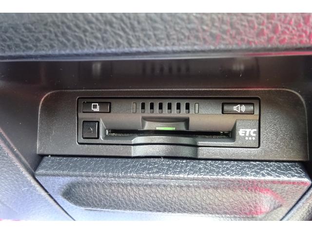エスクァイア ハイブリッドＧｉ　１０型ＳＤナビ　地デジ　Ｂカメラ　ＢＴ　デジタルインナーミラー　衝突被害軽減　車線逸脱防止　クルコン　革シートヒーター　コーナーセンサー　ＵＳＢポート　社外ＡＷ　両側自動ドア　全国対応２年保証（30枚目）