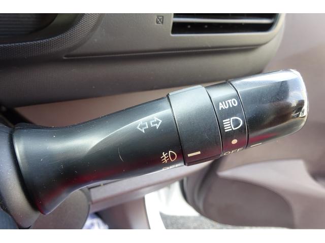 ｉＱ １３０Ｇ　レザーパッケージ　モデリスタフルエアロ　社外１７アルミ＆ダウンサス　ＳＤナビ　地デジ　Ｂカメラ　Ｂｌｕｅｔｏｏｔｈ　ハーフレザーシート　Ｐスタート　カーテンエアバック　オートエアコン　ＥＴＣ　保証付（22枚目）
