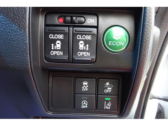オデッセイ アブソルート・Ｘホンダセンシングアドバンスドパッケジ　メモリーナビ　地デジ　マルチビューカメラ　ＨＤＭＩ　ＵＳＢポート　衝突被害軽減　車線逸脱防止　アダプティブクルコン　ハーフレザーＰシート　前後ドラレコ　社外１８ＡＷ　両側自動ドア　全国対応２年保証（24枚目）