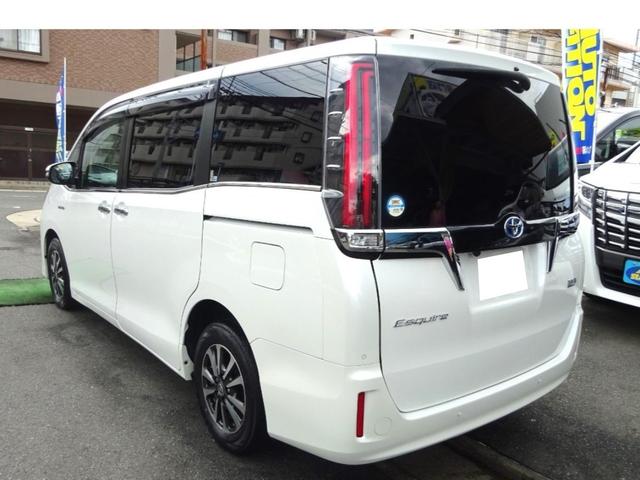 エスクァイア ハイブリッドＧｉ　ＳＤナビ　地デジ　Ｂカメラ　アルパイン後席モニター　ＢＴ　衝突被害軽減　車線逸脱防止　クルコン　前後ＵＳＢポート　革シートヒーター　ドラレコ　ＬＥＤライト＆フォグ　両側自動ドア　全国対応２年保証（5枚目）