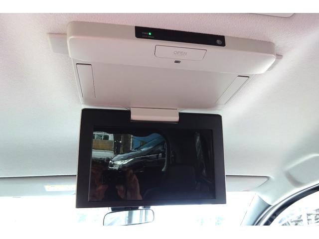 エスクァイア ハイブリッドＧｉ　ＳＤナビ　地デジ　Ｂカメラ　１１型後席モニター　Ｂｌｕｅｔｏｏｔｈ　衝突被害軽減　車線逸脱防止　クルコン　革シートヒーター　７人乗　ＬＥＤライト　スマートキー　ＡＷ　両側自動ドア　全国対応２年保証（16枚目）