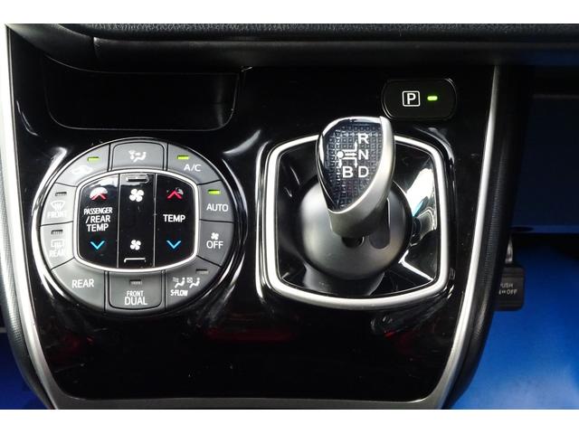 エスクァイア ハイブリッドＧｉ　ＳＤナビ　地デジ　Ｂカメラ　１１型後席モニター　Ｂｌｕｅｔｏｏｔｈ　衝突被害軽減　車線逸脱防止　クルコン　革シートヒーター　７人乗　ＬＥＤライト　スマートキー　ＡＷ　両側自動ドア　全国対応２年保証（17枚目）