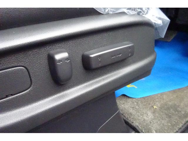オデッセイ アブソルート・Ｘホンダセンシング　ＳＤナビ　地デジ　Ｂカメラ　後席モニター　衝突被害軽減　車線逸脱防止　アダプティブクルコン　ハーフレザー７人乗りオットマン　Ｐシート　Ｄレコ　ＬＥＤライト　スマートキー　両側自動ドア　全国対応２年保証（23枚目）