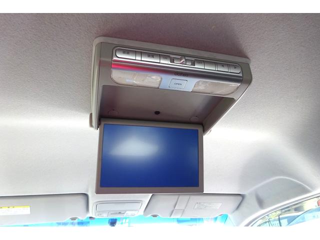 ステップワゴンスパーダ Ｚ　９型ＳＤナビ　地デジ　Ｂカメラ　後席モニター　８人乗り　スマートキー　ＨＩＤライト　ＥＴＣ　１６ＡＷ　両側自動ドア　全国対応２年保証（16枚目）