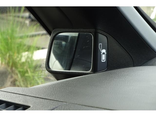 ステップワゴンスパーダ Ｚ　９型ＳＤナビ　地デジ　Ｂカメラ　後席モニター　８人乗り　スマートキー　ＨＩＤライト　ＥＴＣ　１６ＡＷ　両側自動ドア　全国対応２年保証（25枚目）