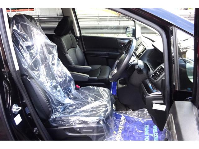 オデッセイ アブソルート・Ｘホンダセンシング　ＳＤナビ　地デジ　Ｂカメラ　後席モニター　ＢＴ　アダプティブクルコン　衝突被害軽減　車線逸脱防止　ハーフレザーＰシート　７人乗りオットマン　ＬＥＤライト　スマートキー　両側自動ドア　全国対応２年保証（7枚目）