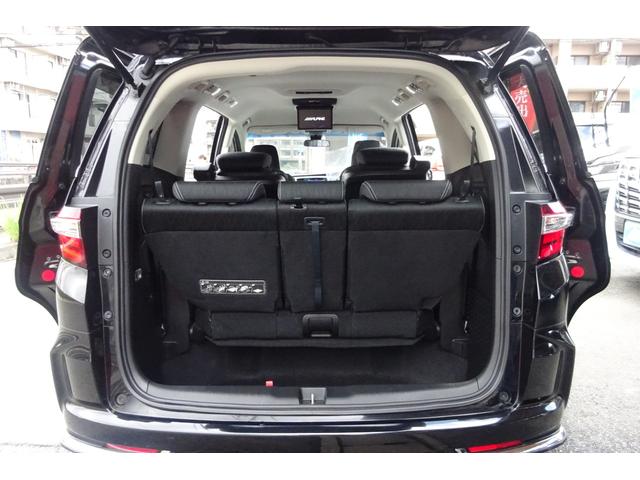 オデッセイ アブソルート・Ｘホンダセンシング　ＳＤナビ　地デジ　Ｂカメラ　後席モニター　ＢＴ　アダプティブクルコン　衝突被害軽減　車線逸脱防止　ハーフレザーＰシート　７人乗りオットマン　ＬＥＤライト　スマートキー　両側自動ドア　全国対応２年保証（11枚目）