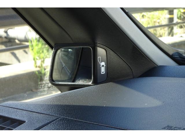 ステップワゴンスパーダ Ｓ　９型ＳＤナビ　地デジ　Ｂカメラ　クルーズコントロール　８人乗り　スマートキー　ＨＩＤライト　フォグライト　盗難防止装置　横滑り防止　ＥＴＣ　純正１６アルミ　両側自動ドア　全国対応２年保証（27枚目）