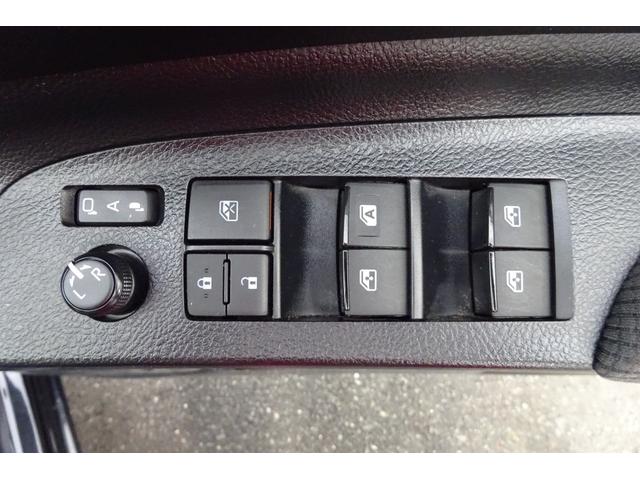 シエンタ ハイブリッド　ファンベースＧ　ＳＤナビ　地デジ　Ｂカメ　ＢＴ　衝突被害軽減　車線逸脱防止　クルコン　クリアランスソナー　シート＆ステアリングヒーター　ＵＳＢポート　前後Ｄレコ　スマートキー　１６ＡＷ　両側自動ドア　全国対応２年保証（27枚目）