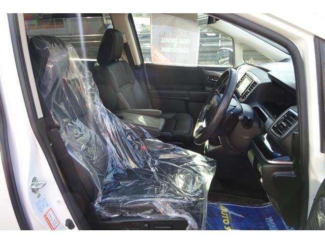 オデッセイ アブソルート・ＥＸホンダセンシング　ＳＤナビ　地デジ　Ｂカメラ　後席モニター　衝突被害軽減　車線逸脱防止　アダプティブクルコン　ＢＳＭ　ハーフレザーパワーシート　７人乗オットマン　ＵＳＢポート　１８ＡＷ　両側自動ドア　全国対応２年保証（7枚目）