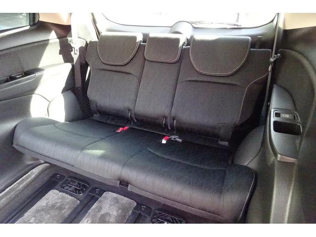 オデッセイ アブソルート・ＥＸホンダセンシング　ＳＤナビ　地デジ　Ｂカメラ　後席モニター　衝突被害軽減　車線逸脱防止　アダプティブクルコン　ＢＳＭ　ハーフレザーパワーシート　７人乗オットマン　ＵＳＢポート　１８ＡＷ　両側自動ドア　全国対応２年保証（10枚目）