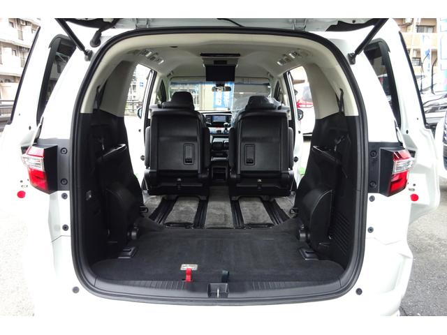 オデッセイ アブソルート・EXホンダセンシング SDナビ 地デジ Bカメラ 後席モニター 衝突被害軽減 車線逸脱防止 アダプティブクルコン BSM ハーフレザーパワーシート 7人乗りオットマン LEDライト 18AW 両側自動ドア 全国対応2年保証(12枚目)