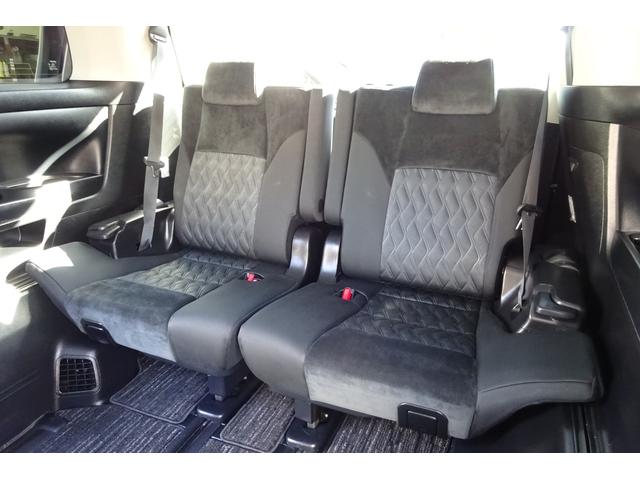 ヴェルファイア ２．５Ｚ　１０型ＳＤナビ　地デジ　Ｂカメラ　１２．１型後席モニター　ＢＴ　レーダークルーズ　衝突被害軽減　車線逸脱防止　ＨＤＭＩ　ＵＳＢポート　Ｄレコ　７人乗オットマン　１８ＡＷ　両側自動ドア　全国対応２年保証（10枚目）