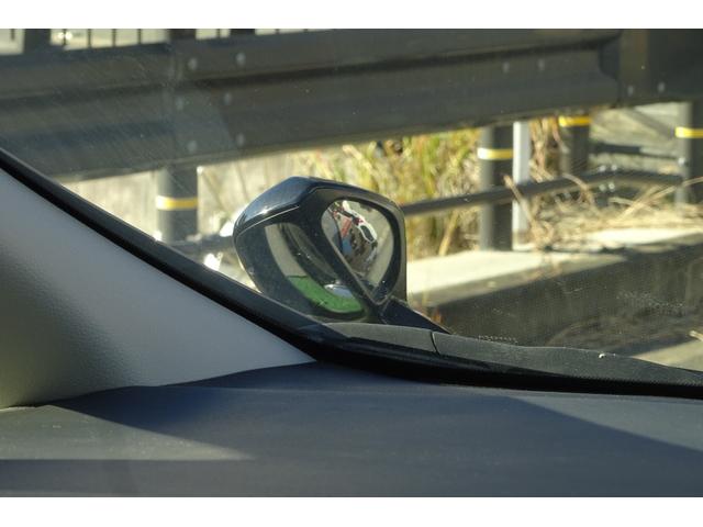 ヴェルファイア ２．５Ｚ　１０型ＳＤナビ　地デジ　Ｂカメラ　１２．１型後席モニター　ＢＴ　レーダークルーズ　衝突被害軽減　車線逸脱防止　ＨＤＭＩ　ＵＳＢポート　Ｄレコ　７人乗オットマン　１８ＡＷ　両側自動ドア　全国対応２年保証（35枚目）