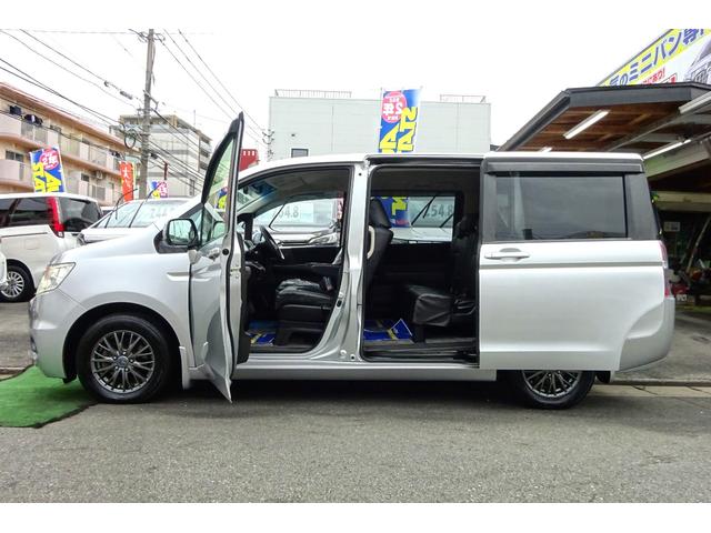 ステップワゴン 9型SDナビ 地デジ Bカメラ BT クルーズコントロール レザー調シートカバー 8人乗り 前後ドラレコ スマートキー HIDライト&フォグ 社外15アルミ 両側自動ドア 全国対応2年保証(4枚目)