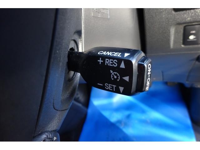 ヴェルファイア ２．４Ｚ　ゴールデンアイズＩＩ　アルパイン９型ＳＤナビ　地デジ　Ｂカメラ　後席モニター　ＢＴ　ＵＳＢ　クルコン　クリアランスソナー　ハーフレザーシート　７人乗りオットマン　パワーバックドア　両側自動ドア　全国対応２年保証（25枚目）