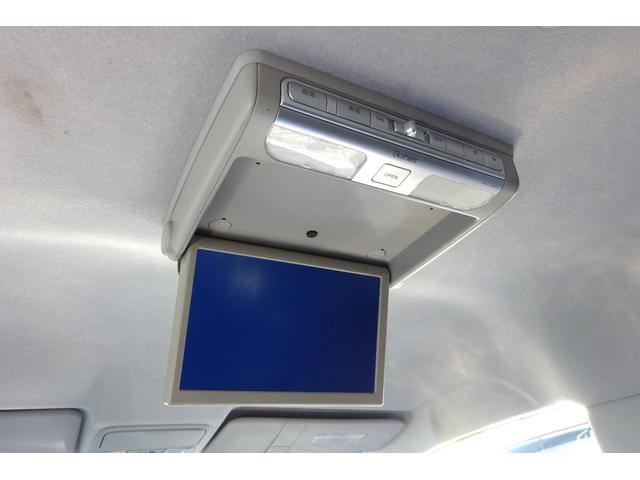 ステップワゴンスパーダ Ｚ　９型ＳＤナビ　地デジ　Ｂカメラ　後席モニター　最終型　クルーズコントロール　スマートキー　ＨＩＤライト　８人乗り　１６アルミ　両側自動ドア　全国対応２年保証（16枚目）