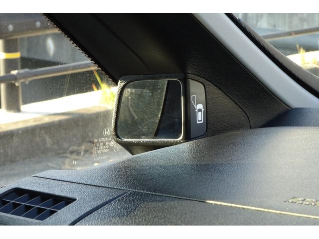 ステップワゴンスパーダ Ｚ　９型ＳＤナビ　地デジ　Ｂカメラ　後席モニター　最終型　クルーズコントロール　スマートキー　ＨＩＤライト　８人乗り　１６アルミ　両側自動ドア　全国対応２年保証（26枚目）