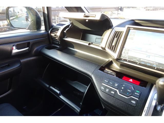 ステップワゴンスパーダ Ｚ　９型ＳＤナビ　地デジ　Ｂカメラ　後席モニター　最終型　クルーズコントロール　スマートキー　ＨＩＤライト　８人乗り　１６アルミ　両側自動ドア　全国対応２年保証（30枚目）