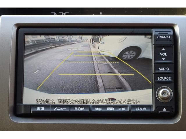 ステップワゴン Ｇ　インターナビＥセレクション　ＨＤＤインターナビ　地デジ　Ｂカメラ　後席モニター　クルーズコントロール　アイドリングストップ　ＵＳＢポート　純正カーテン　８人乗り　両側自動ドア　全国対応２年保証（14枚目）