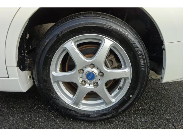 ステップワゴン Ｇ　インターナビＥセレクション　ＨＤＤインターナビ　地デジ　Ｂカメラ　後席モニター　クルーズコントロール　アイドリングストップ　ＵＳＢポート　純正カーテン　８人乗り　両側自動ドア　全国対応２年保証（29枚目）