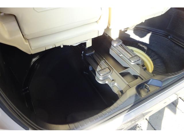 アルファード 2.5X 後期型 SDナビ TV Bカメラ Bluetooth レーダークルーズ プリクラッシュセーフティ 車線逸脱防止 クリアランスソナー 8人乗り LEDライト 16AW 自動ドア 全国対応2年保証(12枚目)