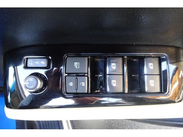 アルファード 2.5X 後期型 SDナビ TV Bカメラ Bluetooth レーダークルーズ プリクラッシュセーフティ 車線逸脱防止 クリアランスソナー 8人乗り LEDライト 16AW 自動ドア 全国対応2年保証(29枚目)