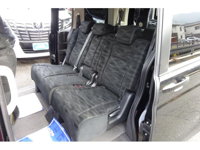 ステップワゴン Ｇ　コンフォートセレクション　９型ＳＤナビ　地デジ　Ｂカメラ　クルーズコントロール　スマートキー　アイドリングストップ　ＨＩＤライト　ＥＴＣ　８人乗り　両側自動ドア　全国対応２年保証（8枚目）