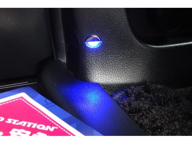 ノア ハイブリッドＳｉ　ダブルバイビー　１０型ＳＤナビ　地デジ　Ｂカメラ　１２．１型後席モニター　ＢＴ　衝突被害軽減　車線逸脱防止　クルコン　ハーフレザーシート　ＨＤＭＩ　ＵＳＢポート　前後ドラレコ　１６ＡＷ　両側自動ドア　全国対応２年保証（31枚目）