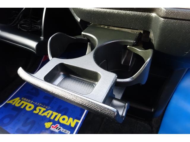 ステップワゴンスパーダ Ｚ　ＳＤナビ　地デジ　Ｂカメラ　ＨＤＭＩ　ハンズフリーテレフィン　アイドリングストップ　ドラレコ　スマートキー　ＨＩＤライト　８人乗り　１６ＡＷ　両側自動ドア　全国対応２年保証（25枚目）