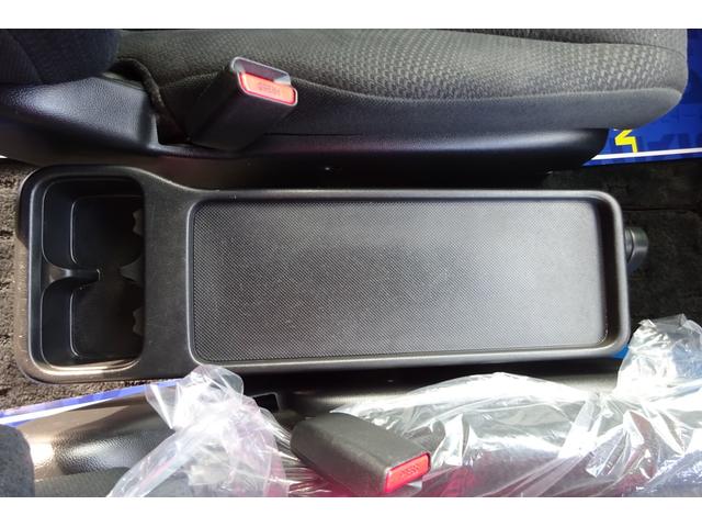 ステップワゴンスパーダ Ｚ　ＳＤナビ　地デジ　Ｂカメラ　ＨＤＭＩ　ハンズフリーテレフィン　アイドリングストップ　ドラレコ　スマートキー　ＨＩＤライト　８人乗り　１６ＡＷ　両側自動ドア　全国対応２年保証（26枚目）