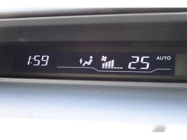 ステップワゴンスパーダ パワーエディション　９型ＳＤナビ　地デジ　Ｂカメラ　後席モニター　アイドリングストップ　スマートキー　ＨＩＤライト＆フォグ　８人乗り　１６アルミ　両側自動ドア　全国対応２年保証（19枚目）