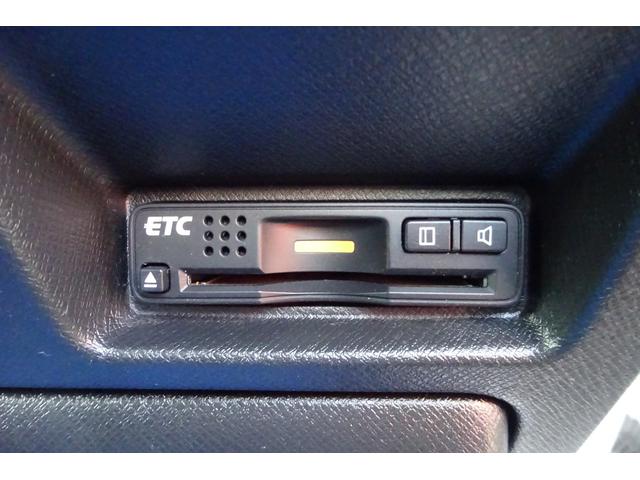 ステップワゴンスパーダ パワーエディション　９型ＳＤナビ　地デジ　Ｂカメラ　後席モニター　アイドリングストップ　スマートキー　ＨＩＤライト＆フォグ　８人乗り　１６アルミ　両側自動ドア　全国対応２年保証（25枚目）