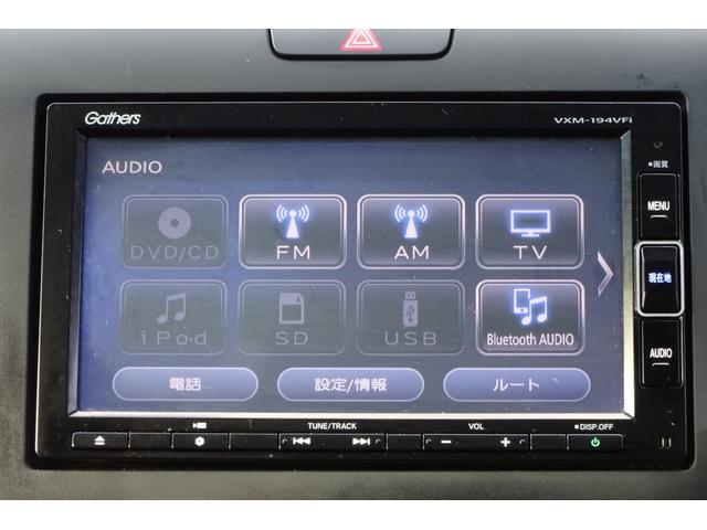 フリードハイブリッド ハイブリッド・ＥＸ　ホンダセンシング　ＳＤナビ　地デジ　Ｂカメラ　ＢＴ　衝突被害軽減　車線逸脱防止　アダクティブクルコン　シートヒーター　ハーフレザーシート　６人乗ウォークスルー　１５ＡＷ　両側自動ドア　全国対応２年保証（14枚目）