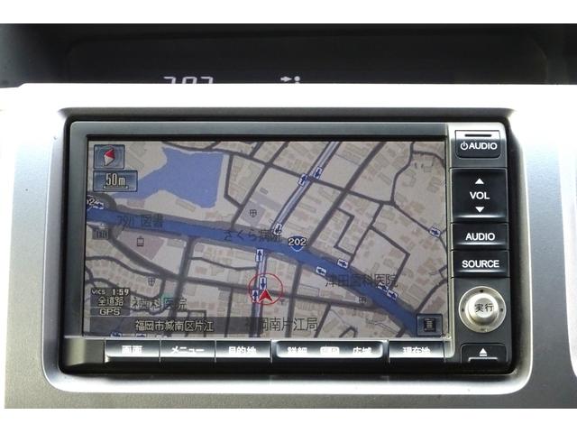 ステップワゴンスパーダ Ｚ　インターナビセレクション　ＨＤＤインターナビ　地デジ　Ｂカメラ　後席モニター　ＵＳＢポート　７人乗りウォークスルー　スマートキー　ＨＩＤライト　１６アルミ　両側自動ドア　全国対応２年保証（14枚目）